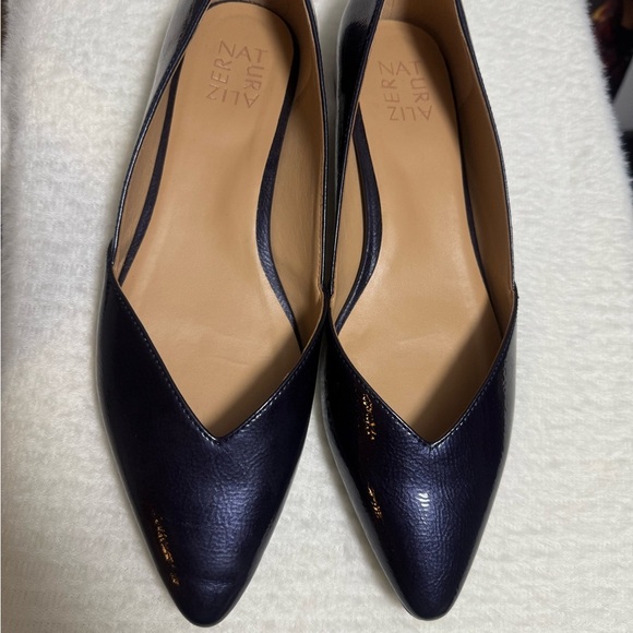 Naturalizer Black Women's Flats with Silver Detail - Picture 7 of 12